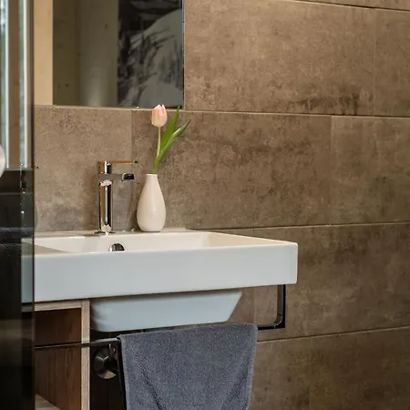 Boutique Mit Garage Skiraum Und Skibus Inklusive شقة ميلاو