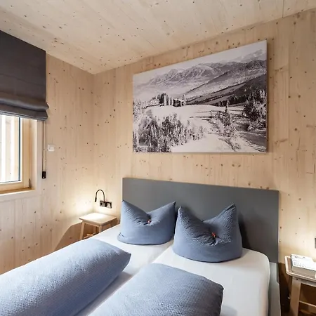 شقة Boutique Mit Garage Skiraum Und Skibus Inklusive ميلاو